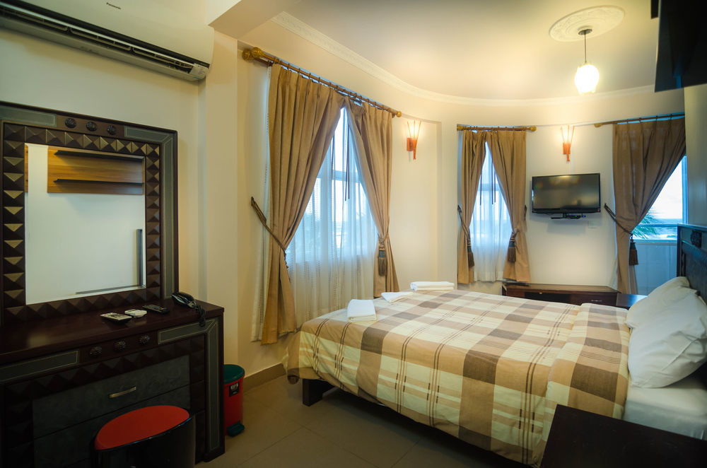 Relax Beach Inn Malé Extérieur photo
