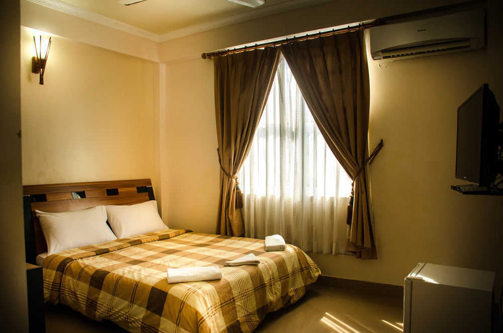Relax Beach Inn Malé Extérieur photo